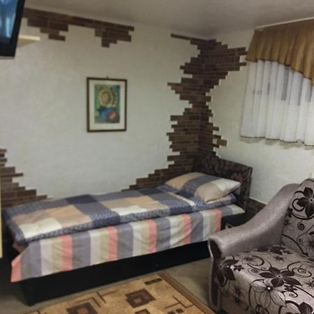 Hotel Rafinad Lviv Eksteriør billede